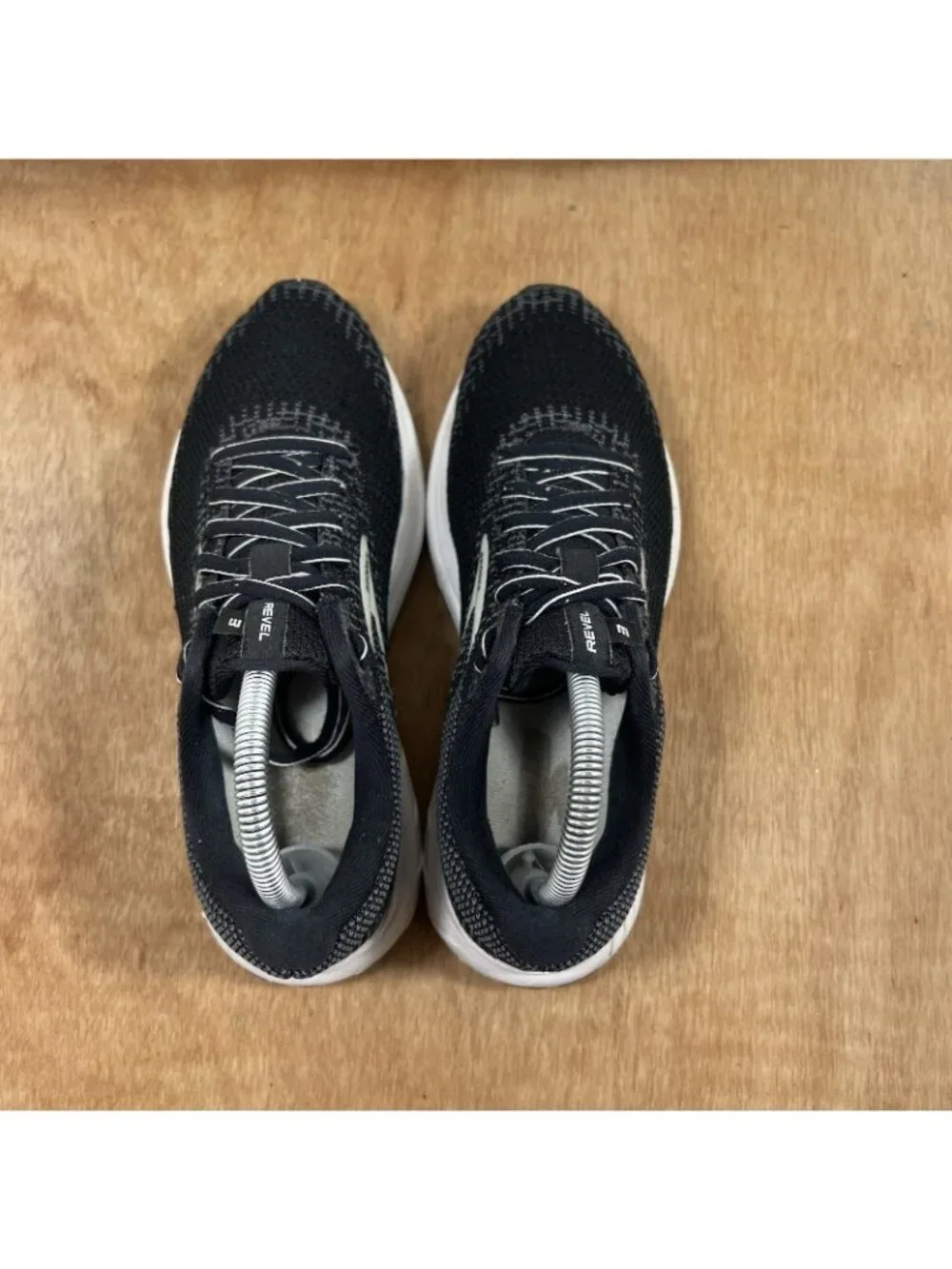 Brooks Revel 3 Women's Size 8.5 B (Medium) Running Shoes Black
